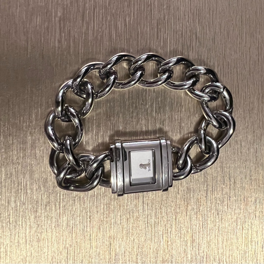 Fossil Watch - Picture 2 of 4